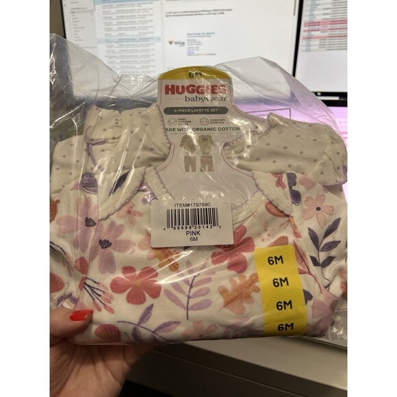 Huggies Other - Huggies 4 Piece Girls Outfit Set 6M Floral Stripes Pink Purple Pants Baby
